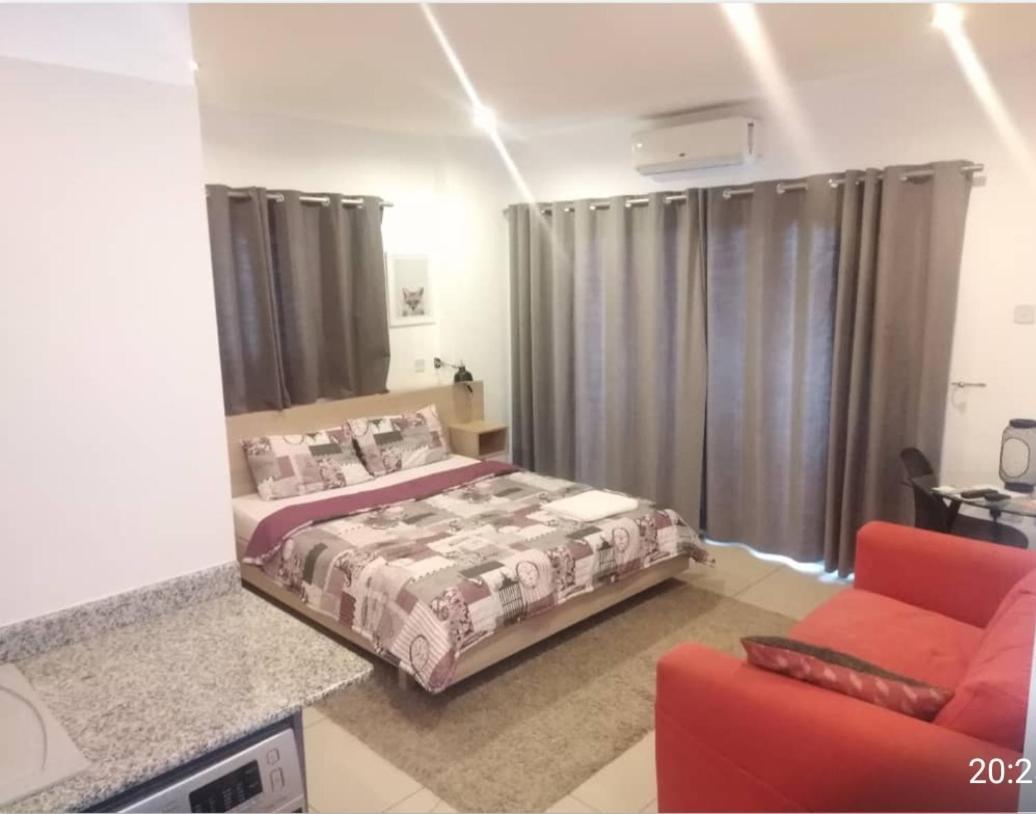 The Gallery Luxury Suites Cpg East Legon Extérieur photo